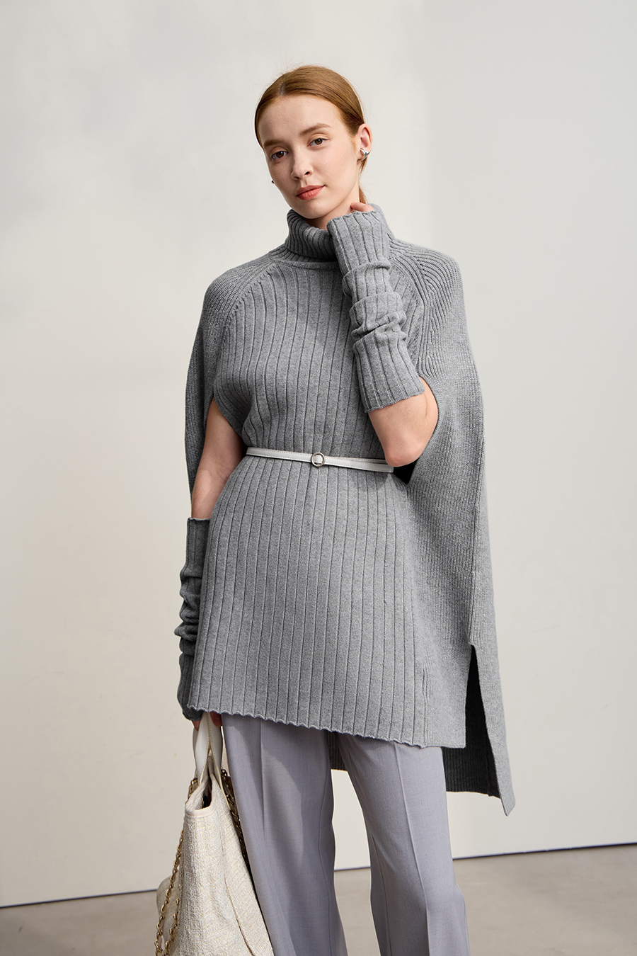 High Neck with Cuffs Slit Sweater|AMII-AMII.com