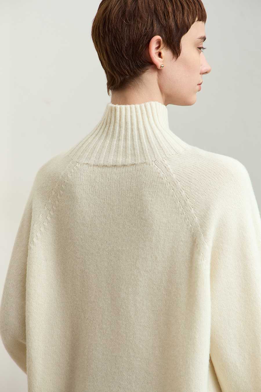 Seamless All-Wool Sweater|AMII-AMII.com
