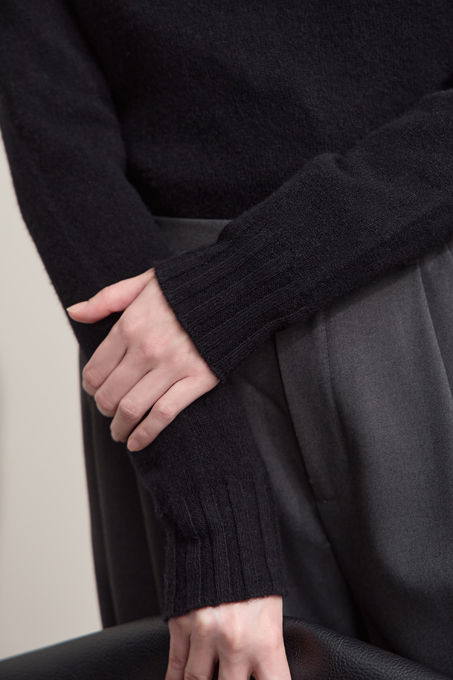 All - Wool Mock Neck Sweater|AMII-AMII.com