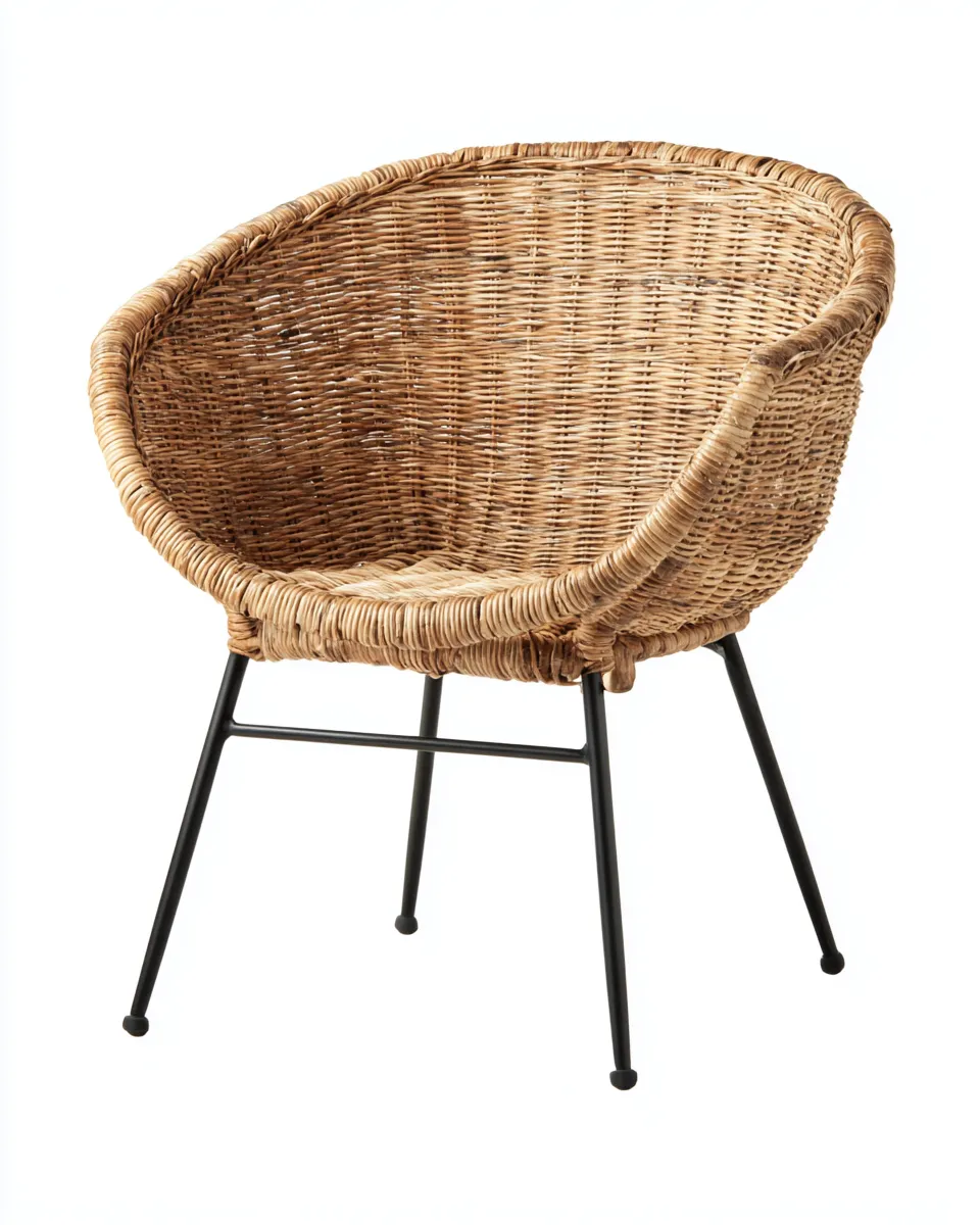 Fauteuil en rotin tressé couleur bois naturel et noir 68x66x88 cm - pieds en métal - style bohème contemporain-Loftilo