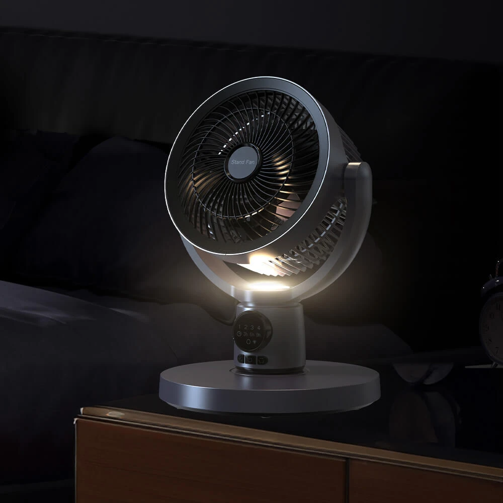 Ventilator mit integriertem Nachtlicht auf Nachttisch