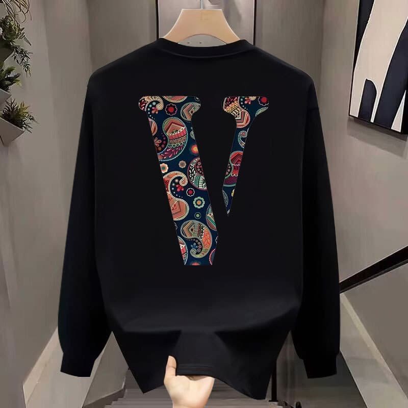 American High Street Paisley Letter ‘V’ Crew Neck Sweatshirt – Men’s Trendy Spring Autumn Couple Loose Casual Top street fall outfits,streetwear,y2k clothing,2000s outfits,outfits men,kpop demon hunters merch-teelabpro