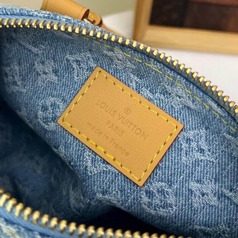 Louis Vuitton Nano Speedy M11212