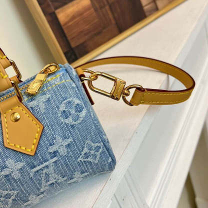 Louis Vuitton Nano Speedy M11212