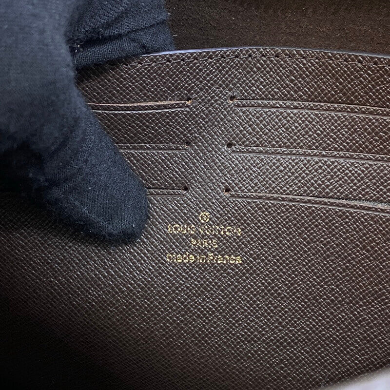 Louis Vuitton Toiletry Pouch On Chain M81412