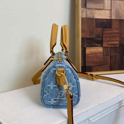 Louis Vuitton Nano Speedy M11212