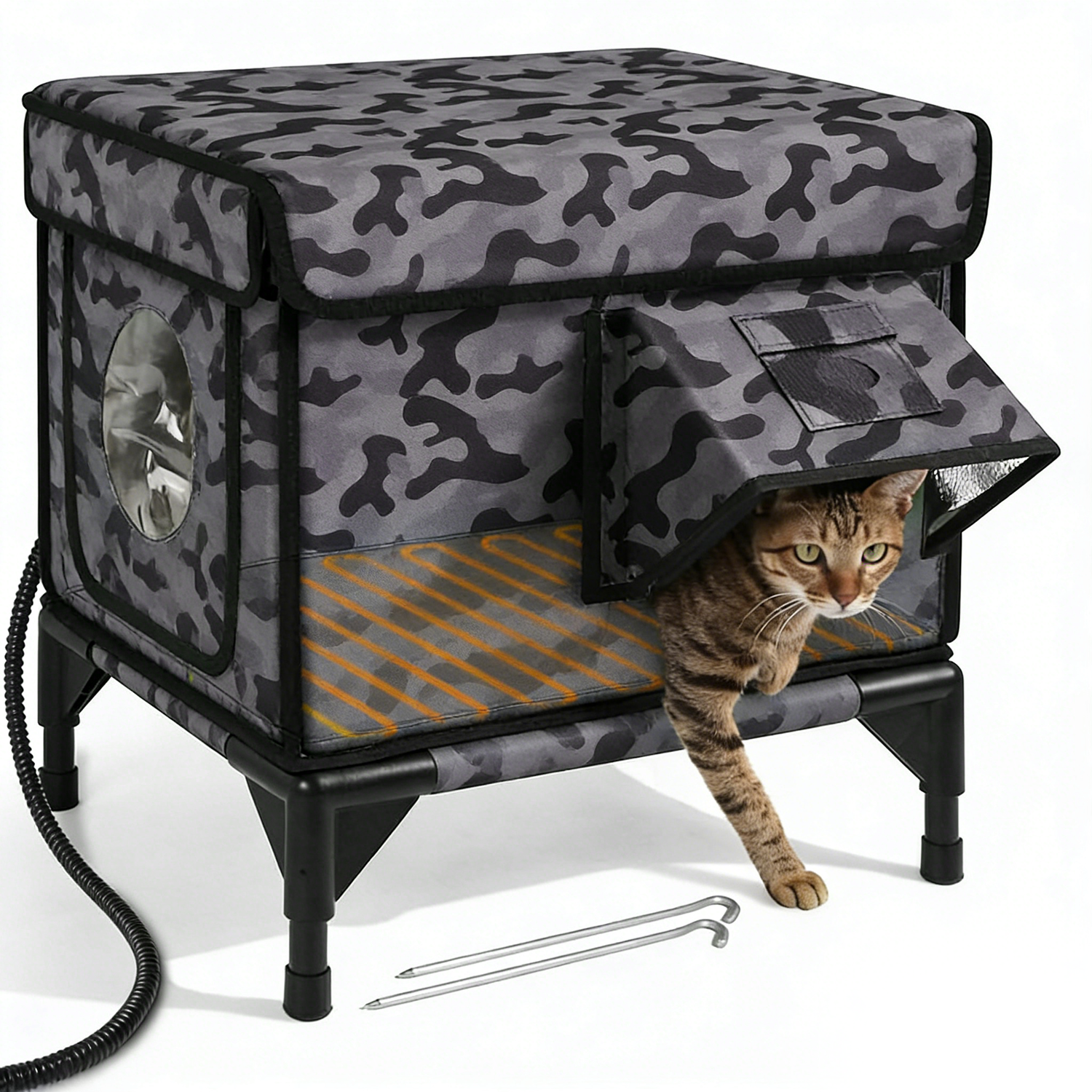Klynn Heated Outdoor Cat House