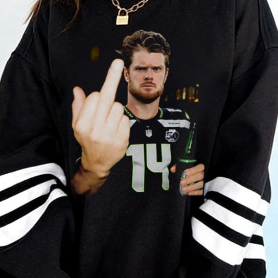 DRAKE MAYE 2026 Football Print Crew Neck Long Sleeves Vintage Sweatshirt 