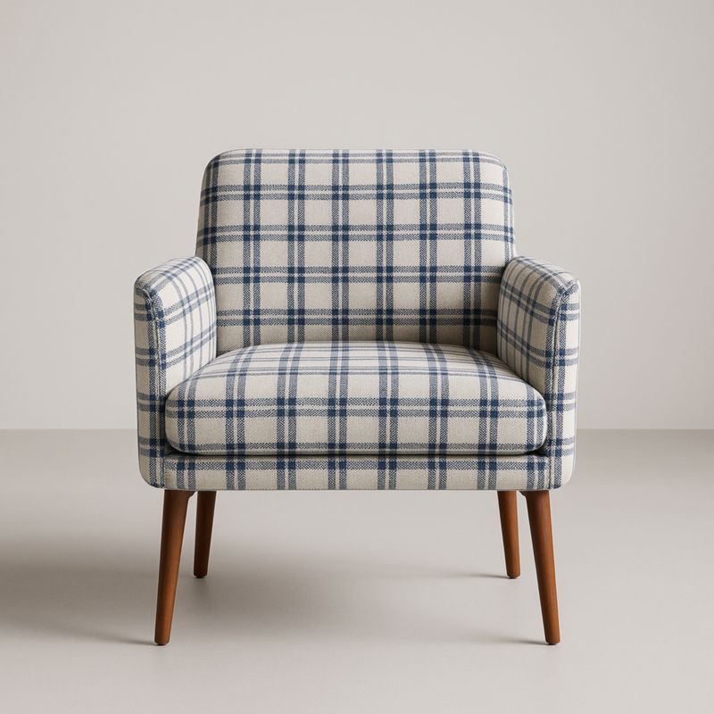 Poltrona in Tessuto a Quadri Blu e Bianchi con Gambe in Legno