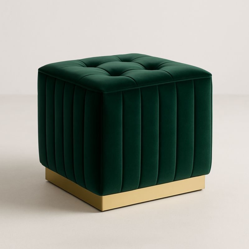 Pouf in velluto con base in metallo