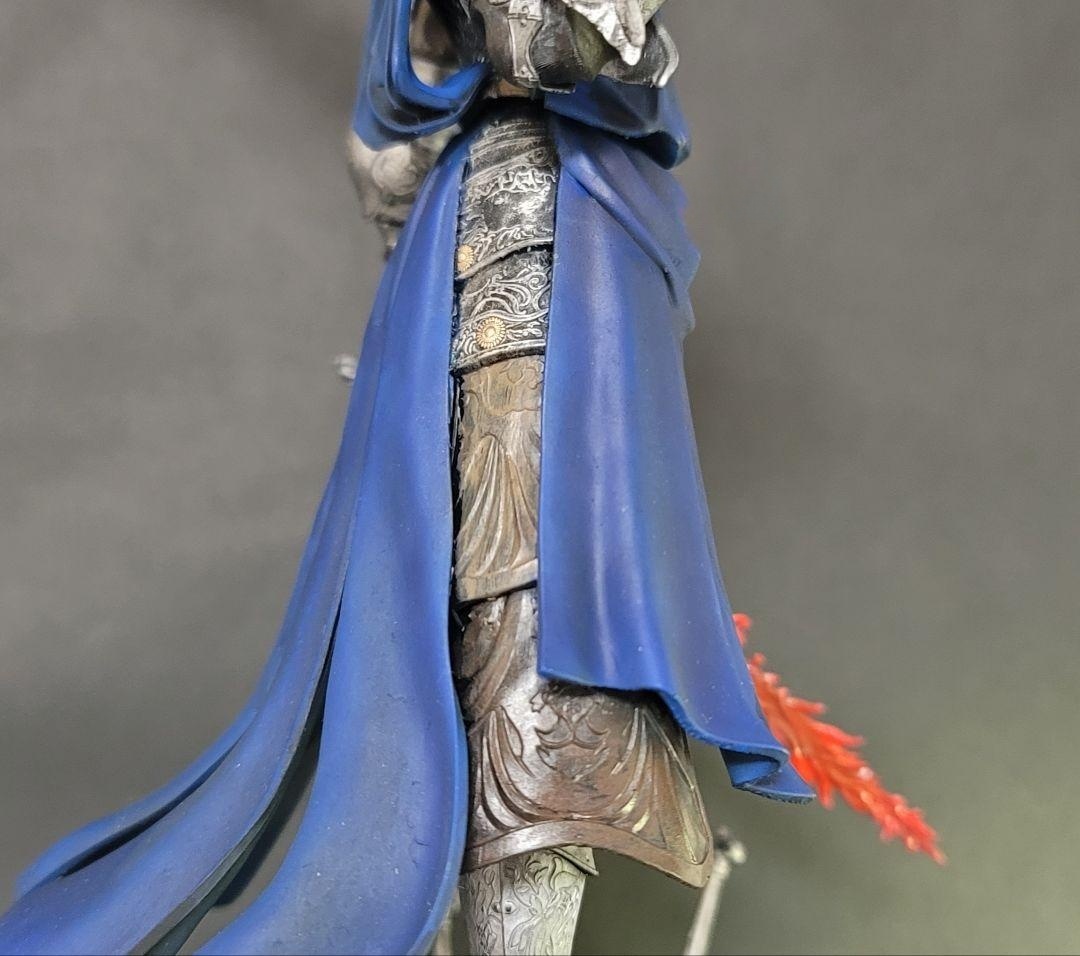 Twin Moon Knight Rellana Figure