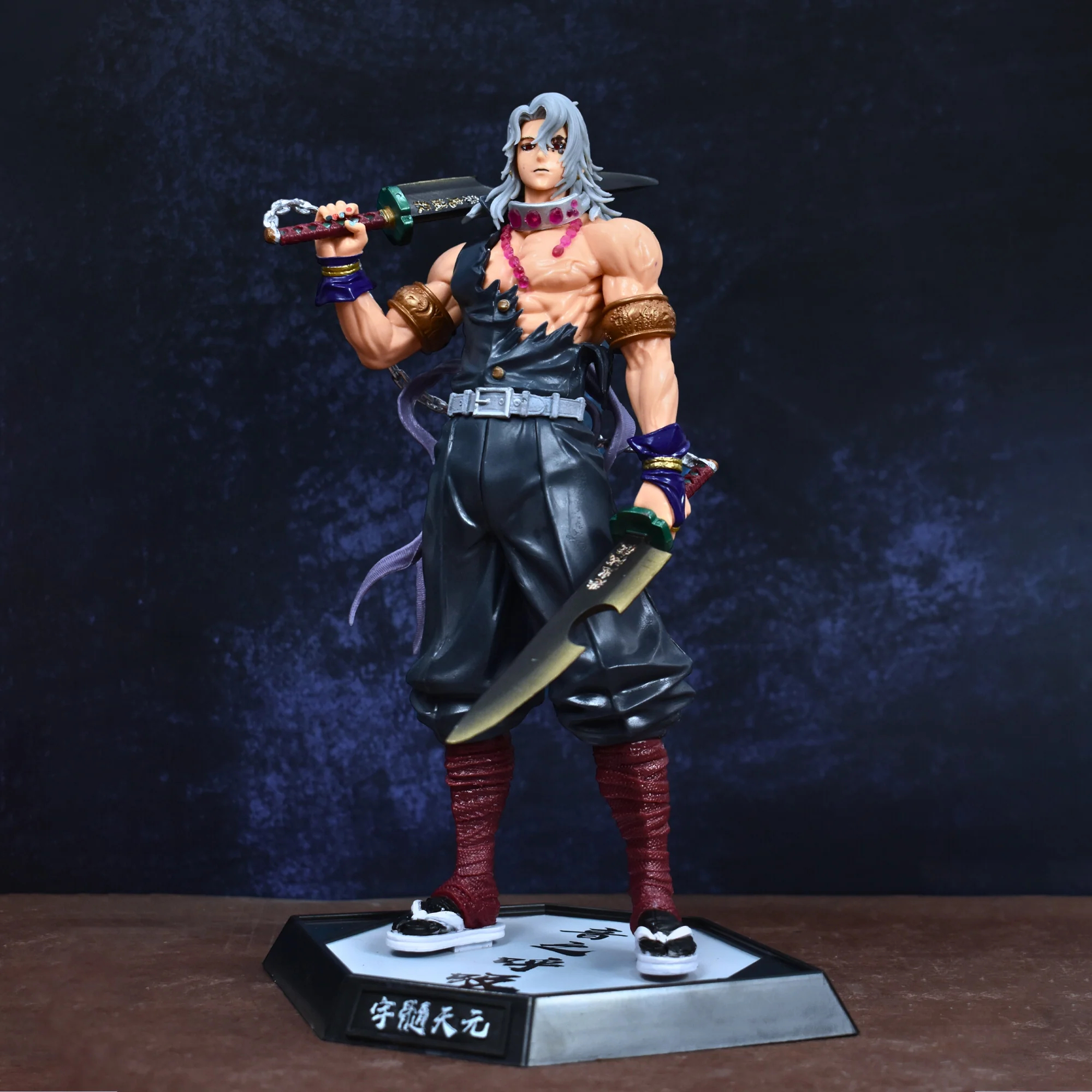 Demon Slayer Sound Hashira Tengen Uzui Figure