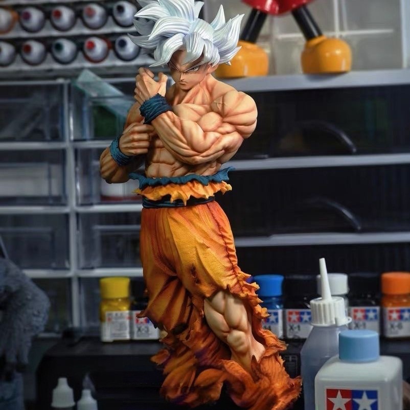 Dragon Ball Super Ultra Instinct Goku Statue