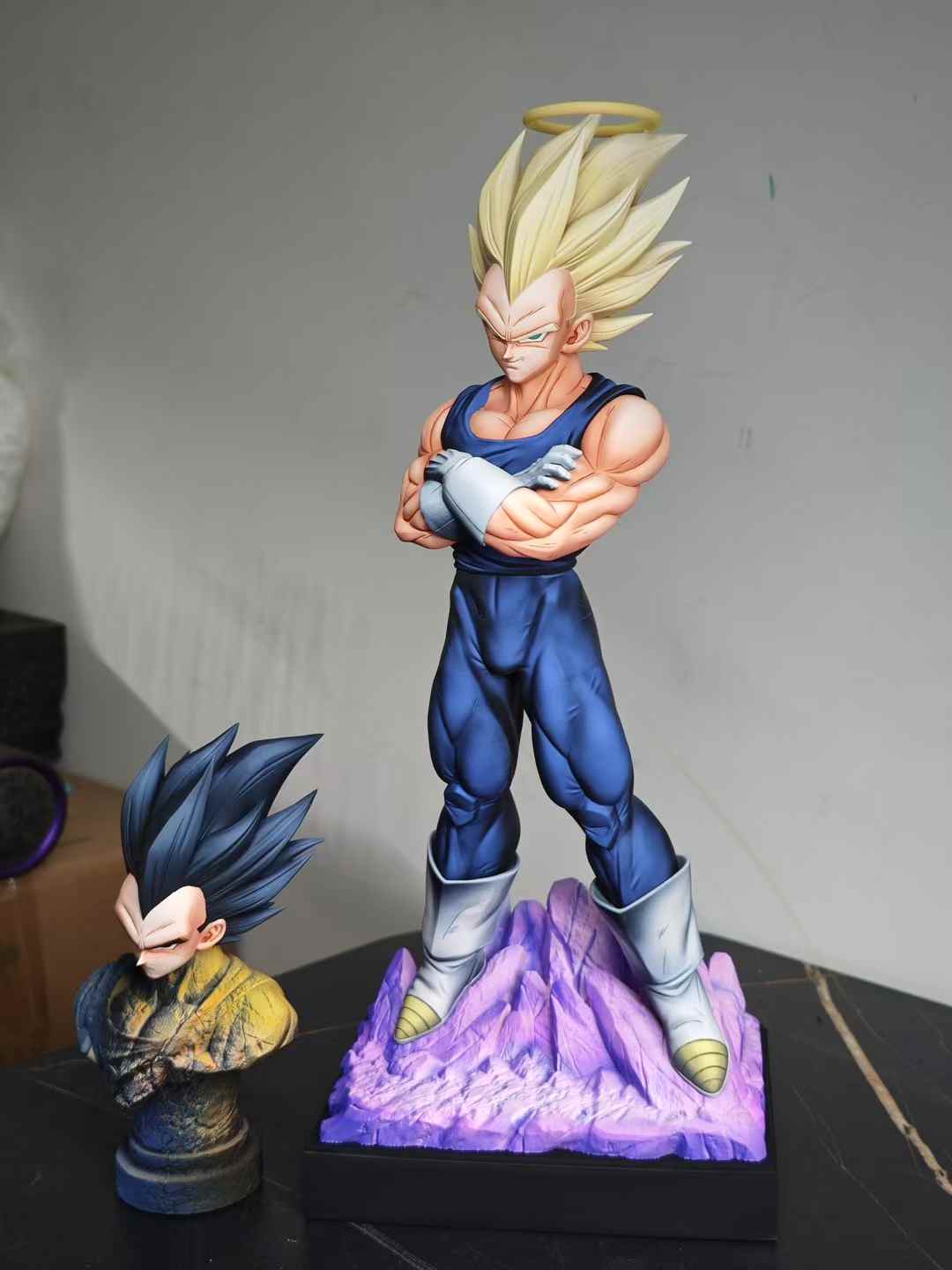 Dragon Ball Z Vegeta Statue
