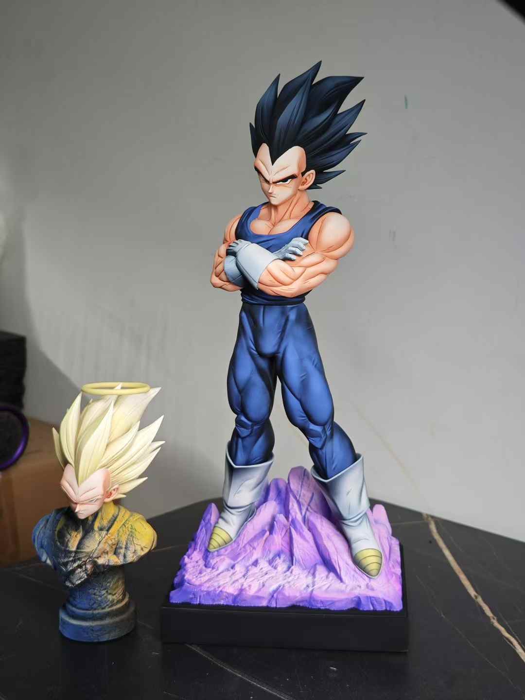 Dragon Ball Z Vegeta Statue