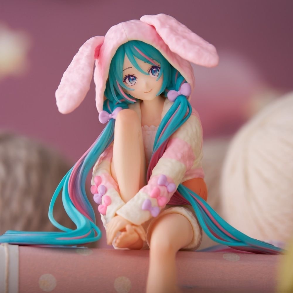 Hatsune Miku Bunny Pajamas Ver Cute Figure