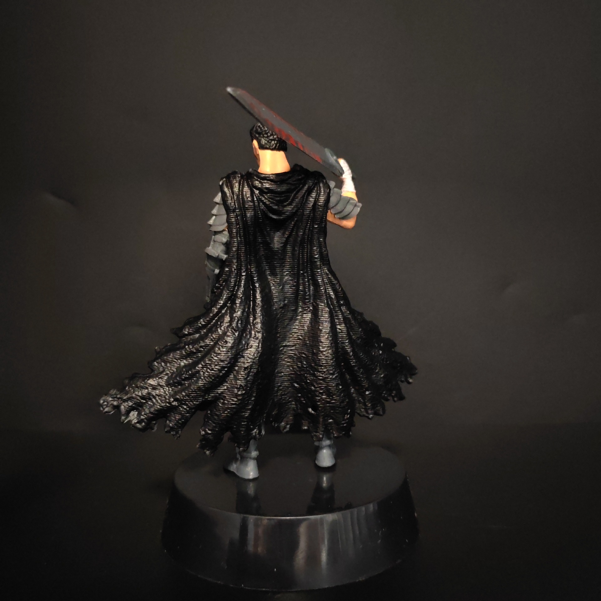 Berserk Guts Battle Damage Ver Figure