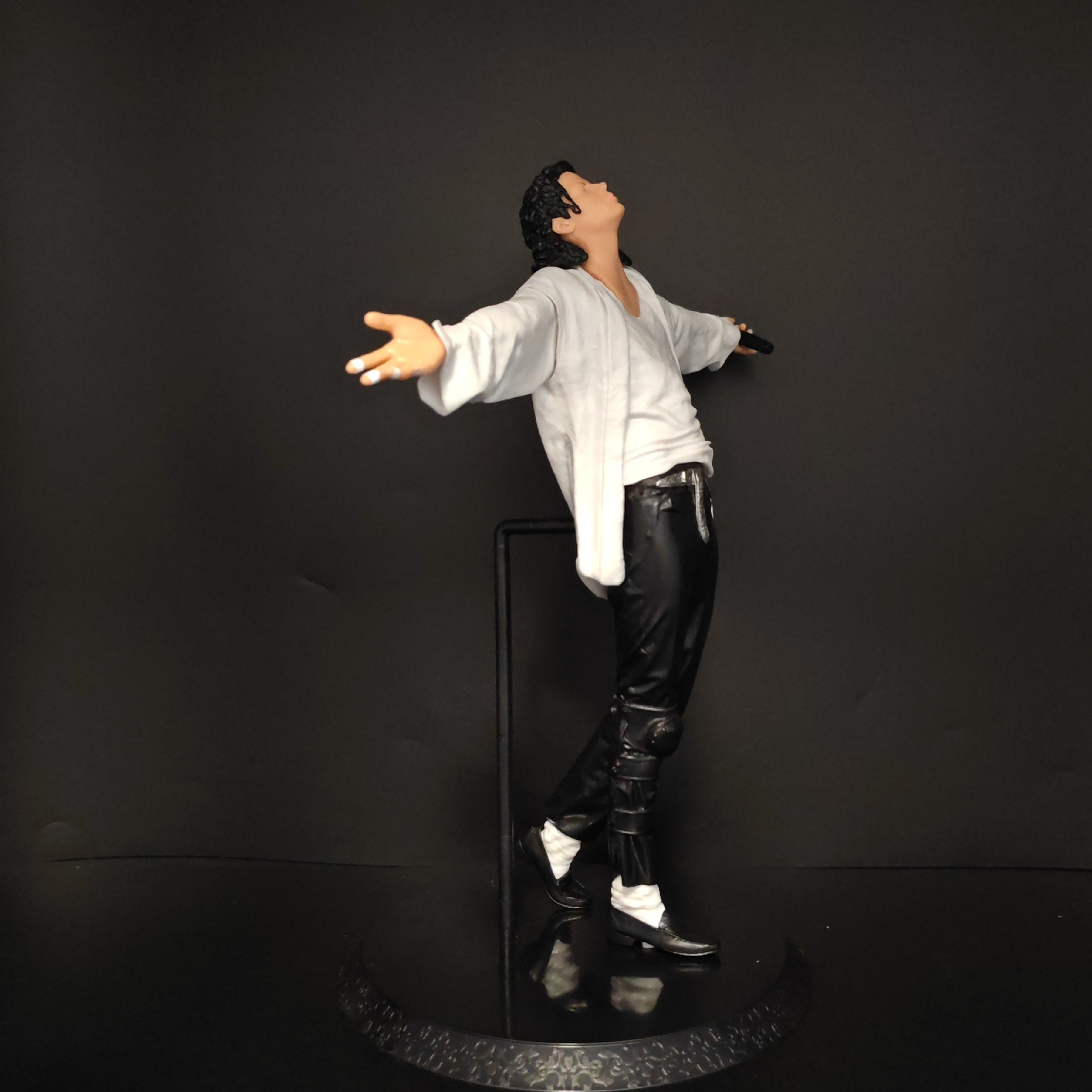 The King Of Pop Anniversary Figure