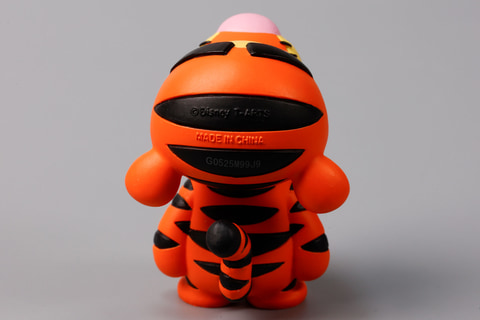 Popular Cartoon Series: Hold Back Your Tears Cute Figure