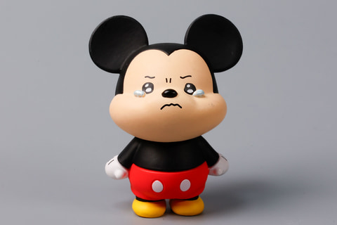 Popular Cartoon Series: Hold Back Your Tears Cute Figure
