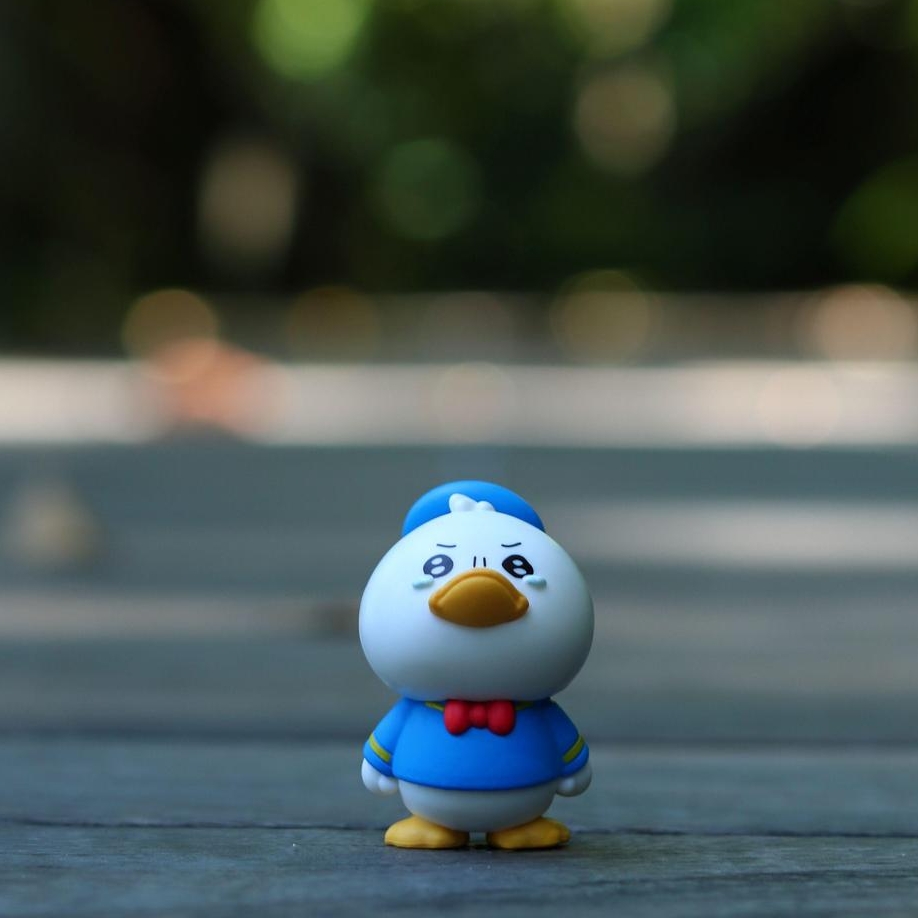 Popular Cartoon Series: Hold Back Your Tears Cute Figure