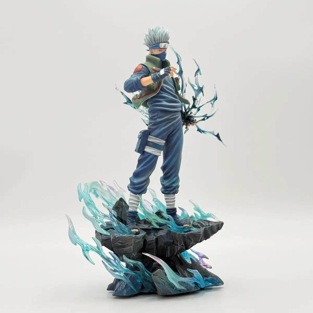 Naruto Kakashi Hatake Raikiri Statue