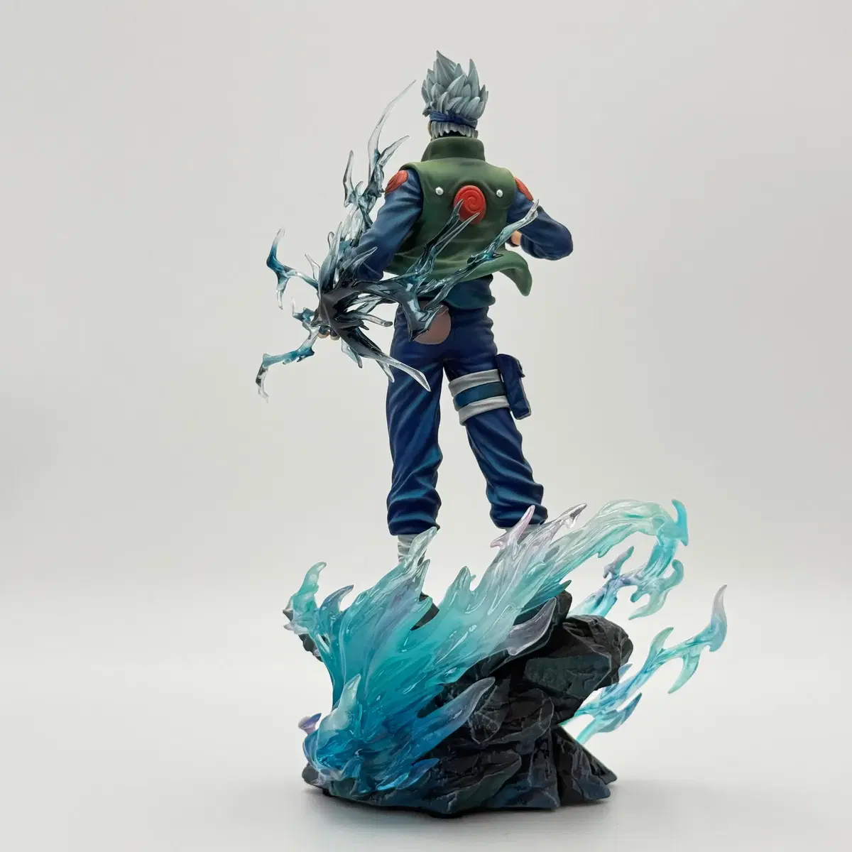 Naruto Kakashi Hatake Raikiri Statue