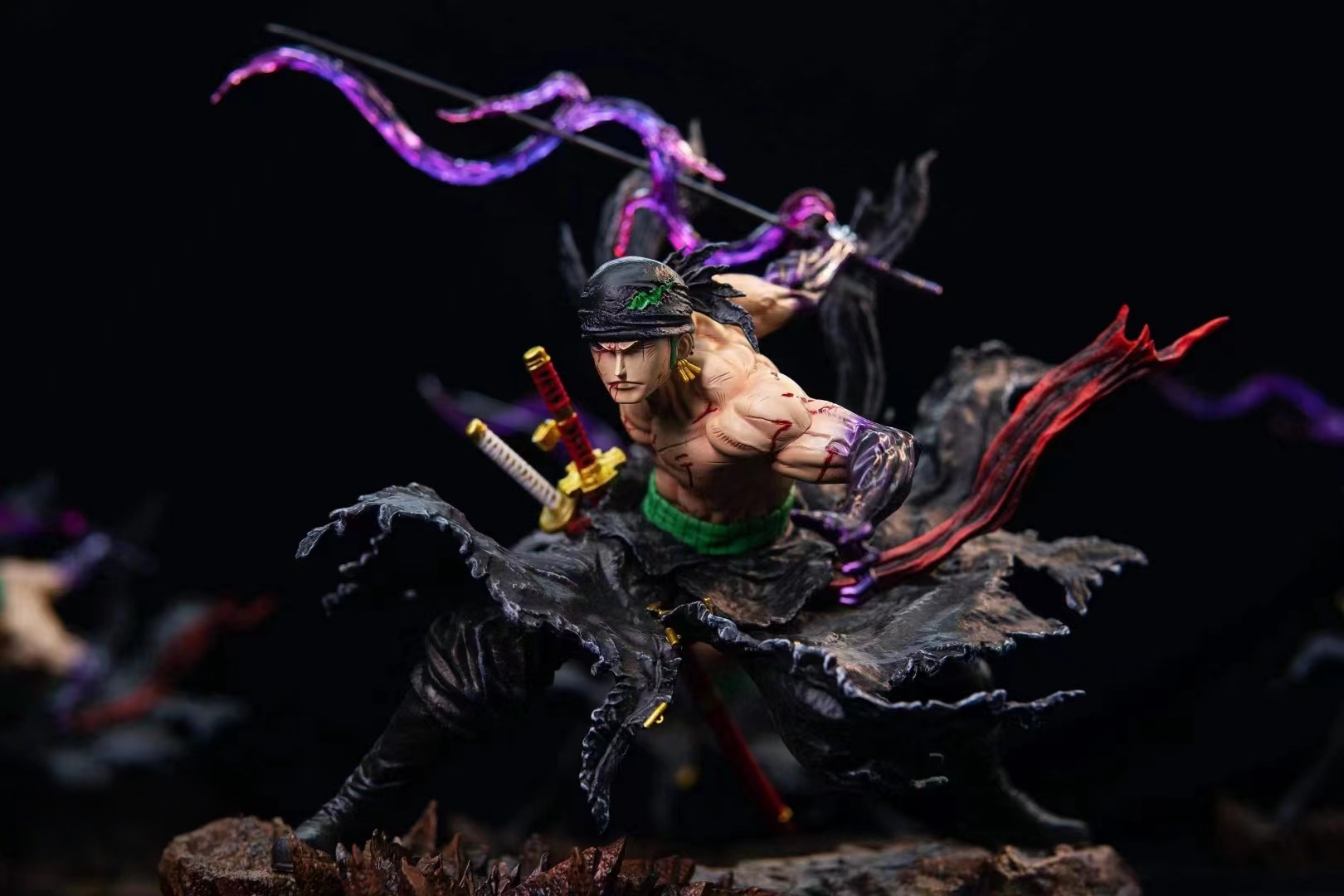 One Piece Roronoa Zoro Statue