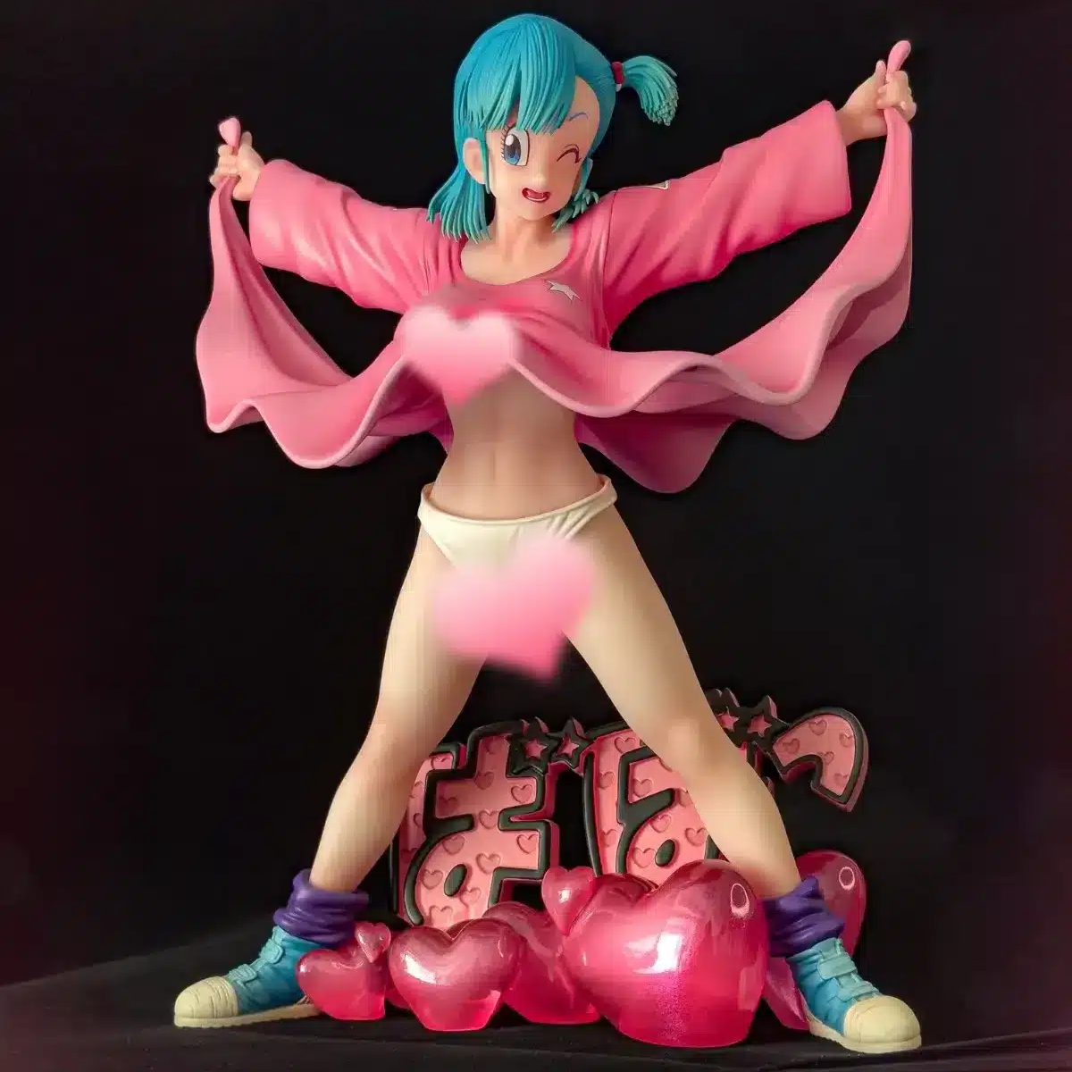 Dragon Ball Bulma Statue