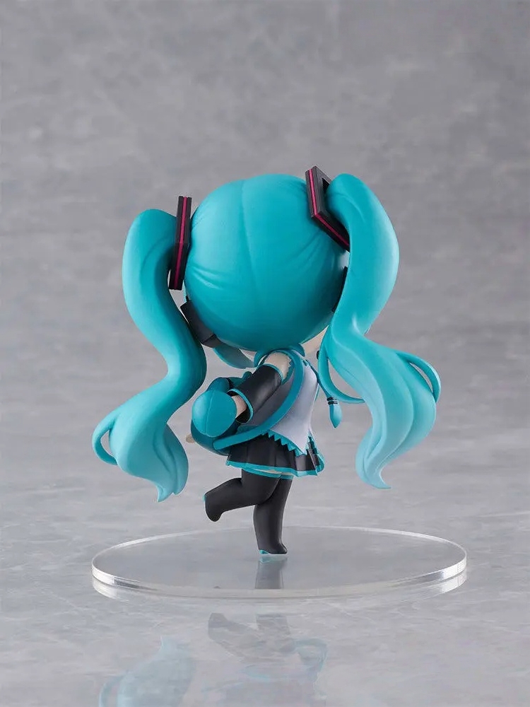 2026 New Hatsune Miku Cute Figure