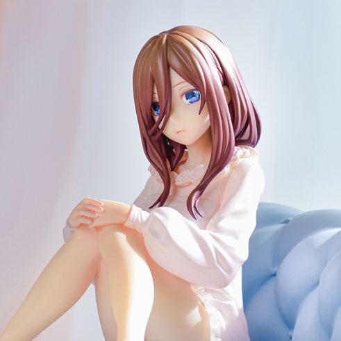 The Quintessential Quintuplets Miku Nakano Cute Figure