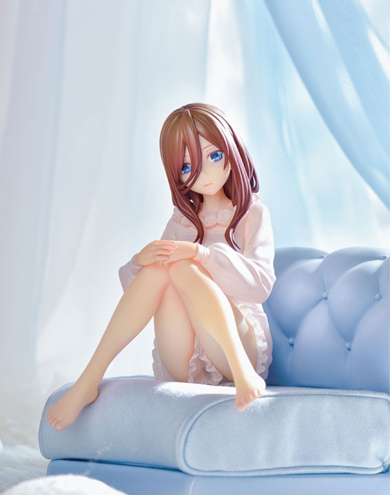 The Quintessential Quintuplets Miku Nakano Cute Figure