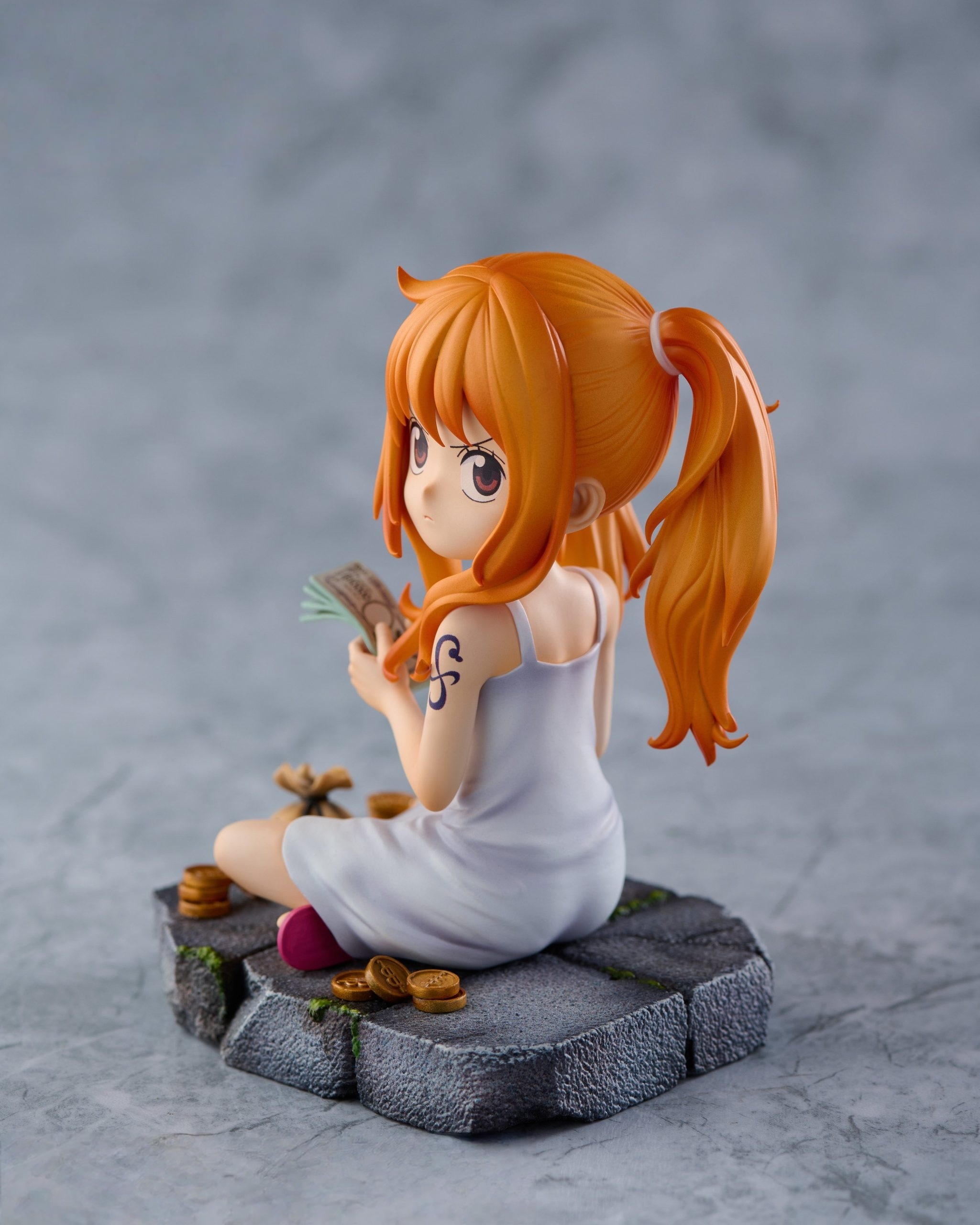 One Piece Childhood Nami Statue