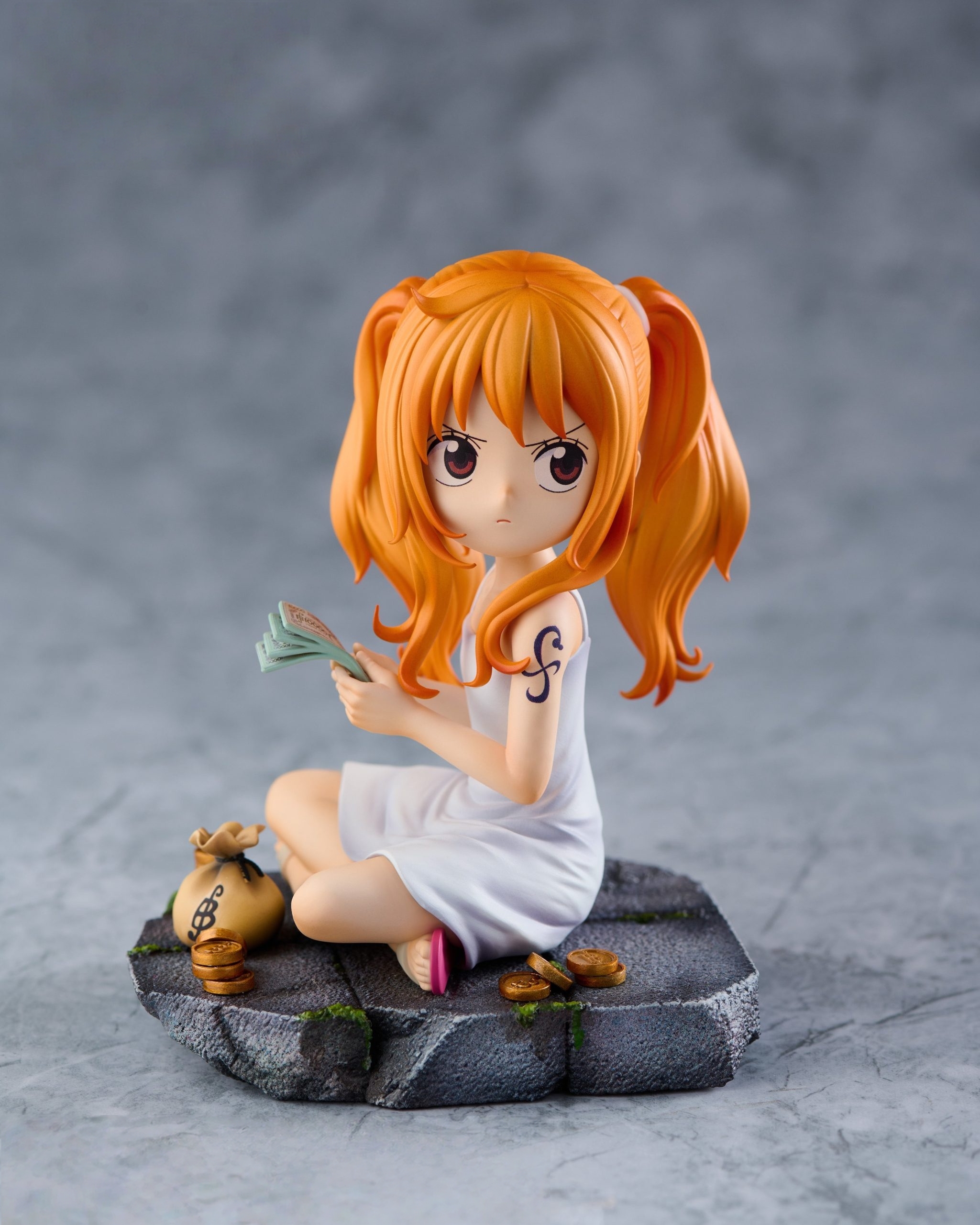 One Piece Childhood Nami Statue