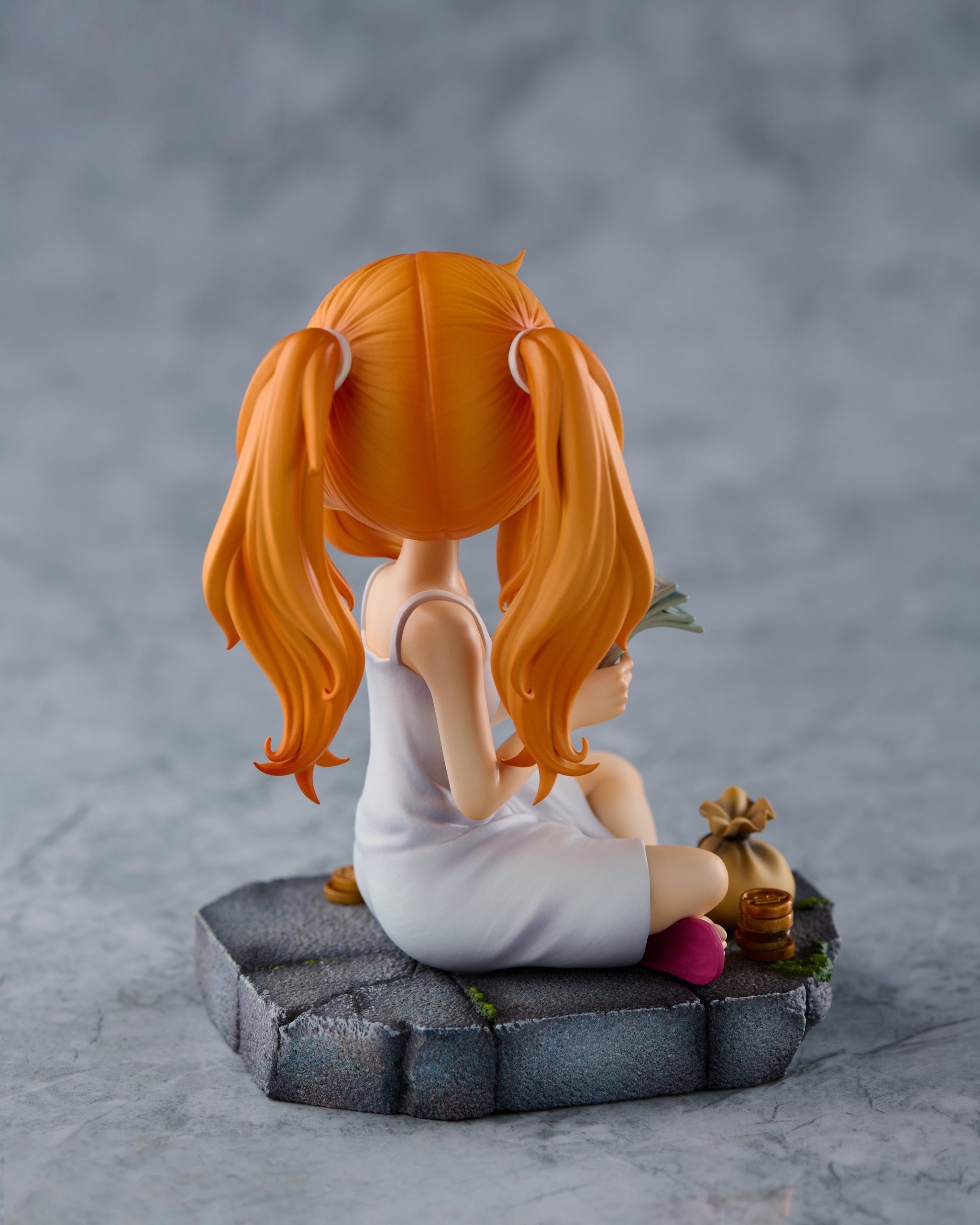 One Piece Childhood Nami Statue