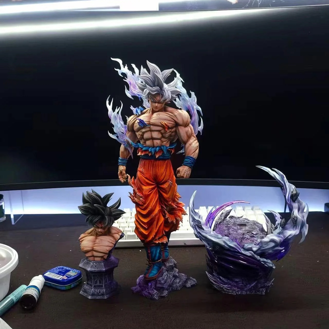 Dragon Ball Super Ultra Instinct Goku Statue