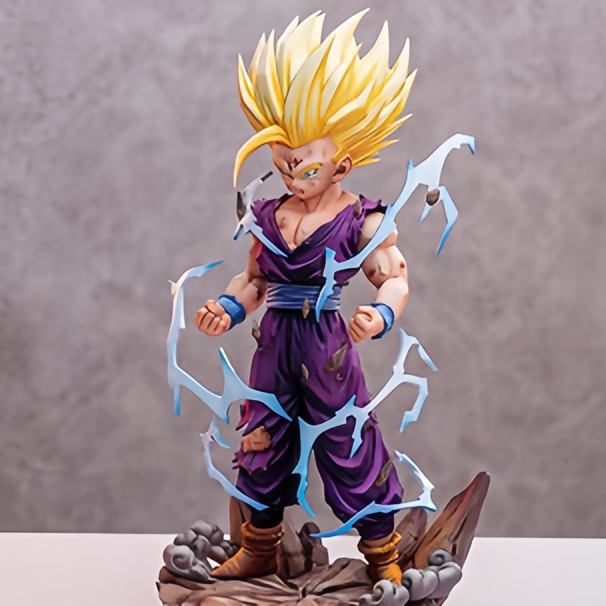 Dragon Ball Z SSJ2 Gohan Statue