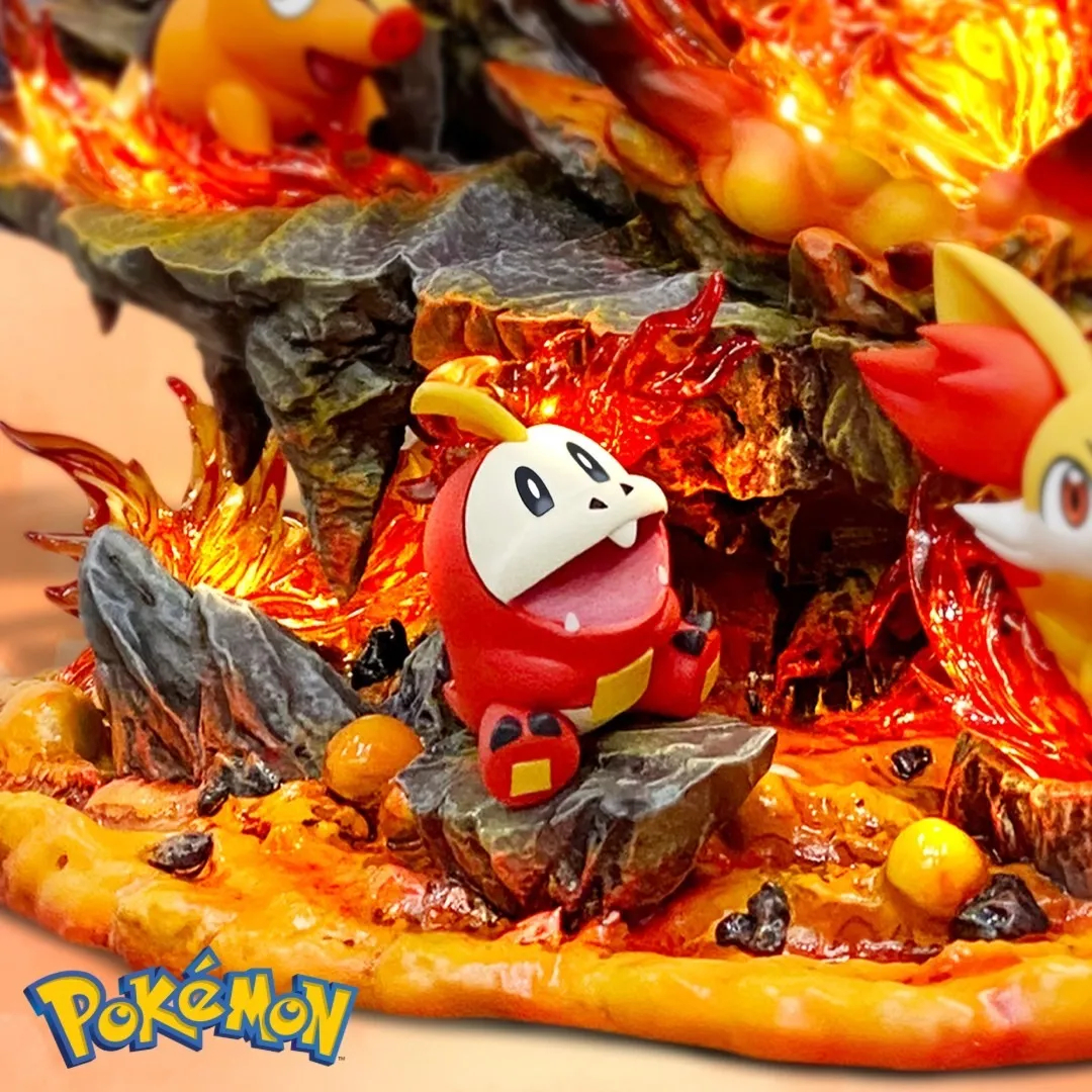Pokemon Fire Collection Series Statue