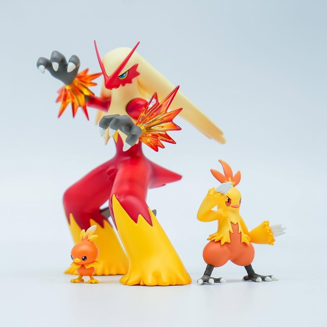 Pokemon Torchic Evolutionary Group Statue