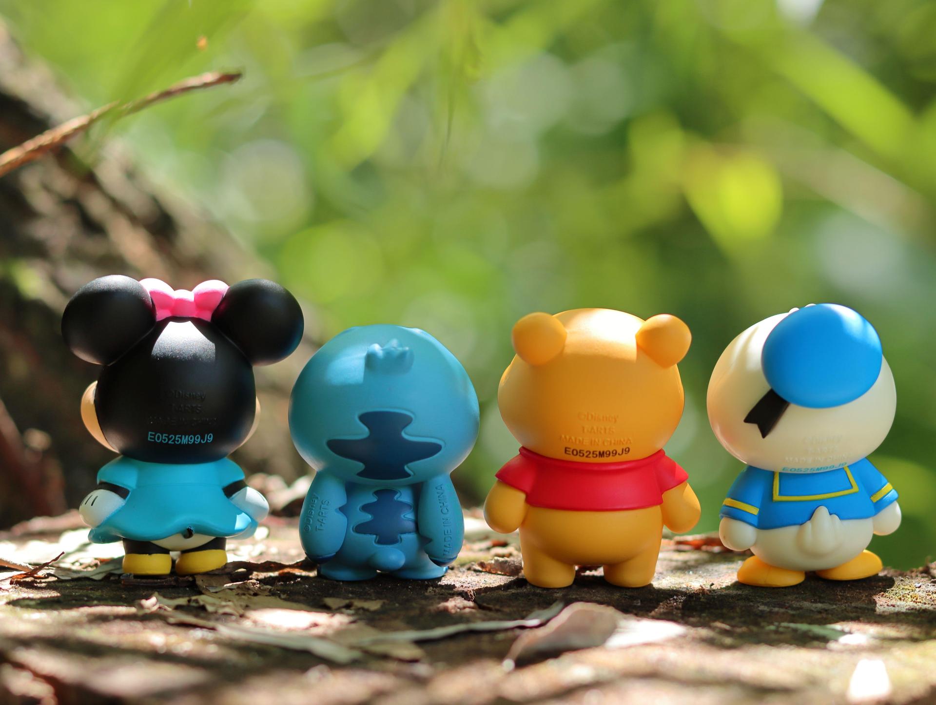 Popular Cartoon Series: Hold Back Your Tears Cute Figure