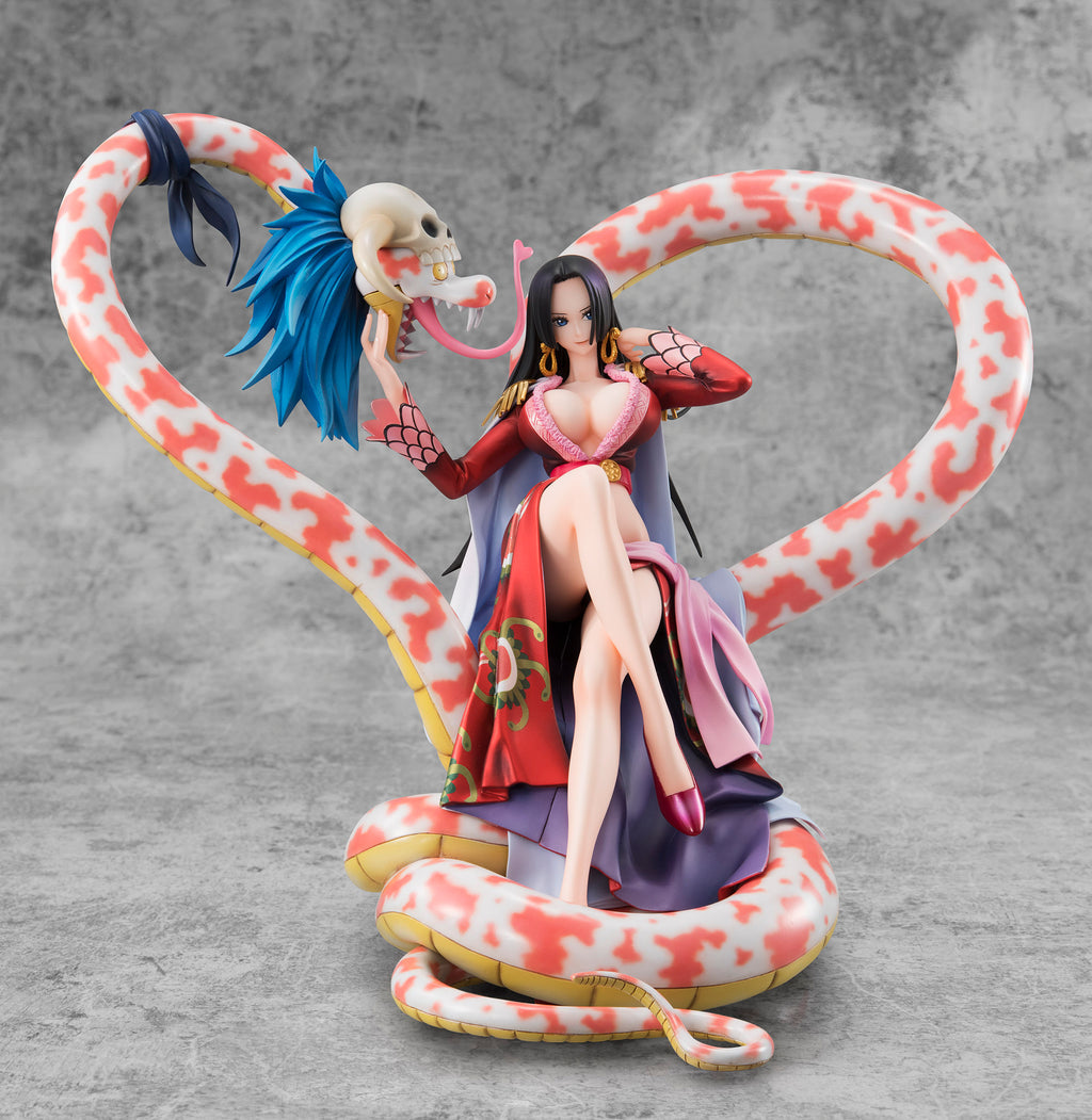 One Piece Boa Hancock Sitting Position Statue