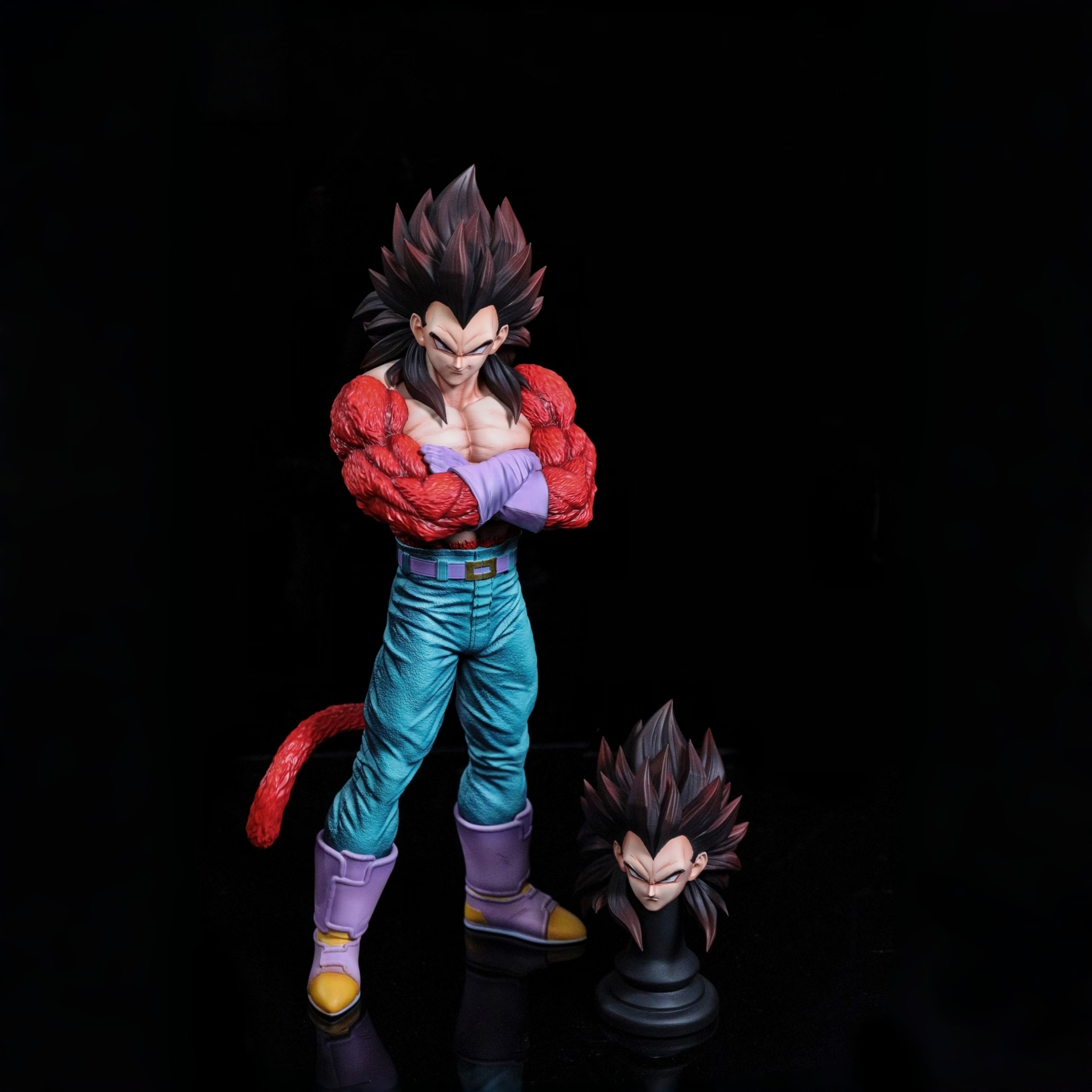 Dragon Ball GT Vegeta Super Saiyan 4 Statue