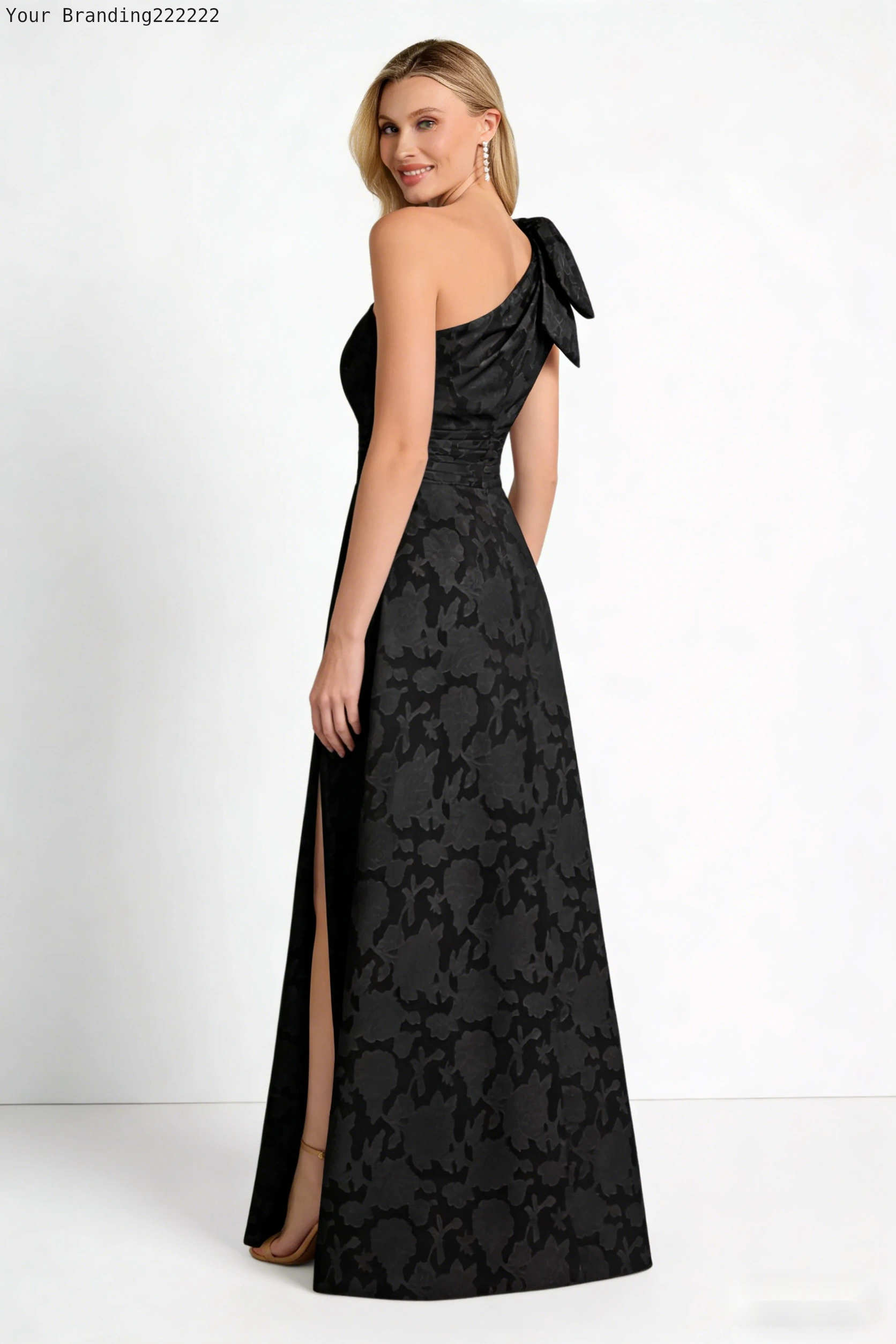 Sweetheart Neckline Lace Dress