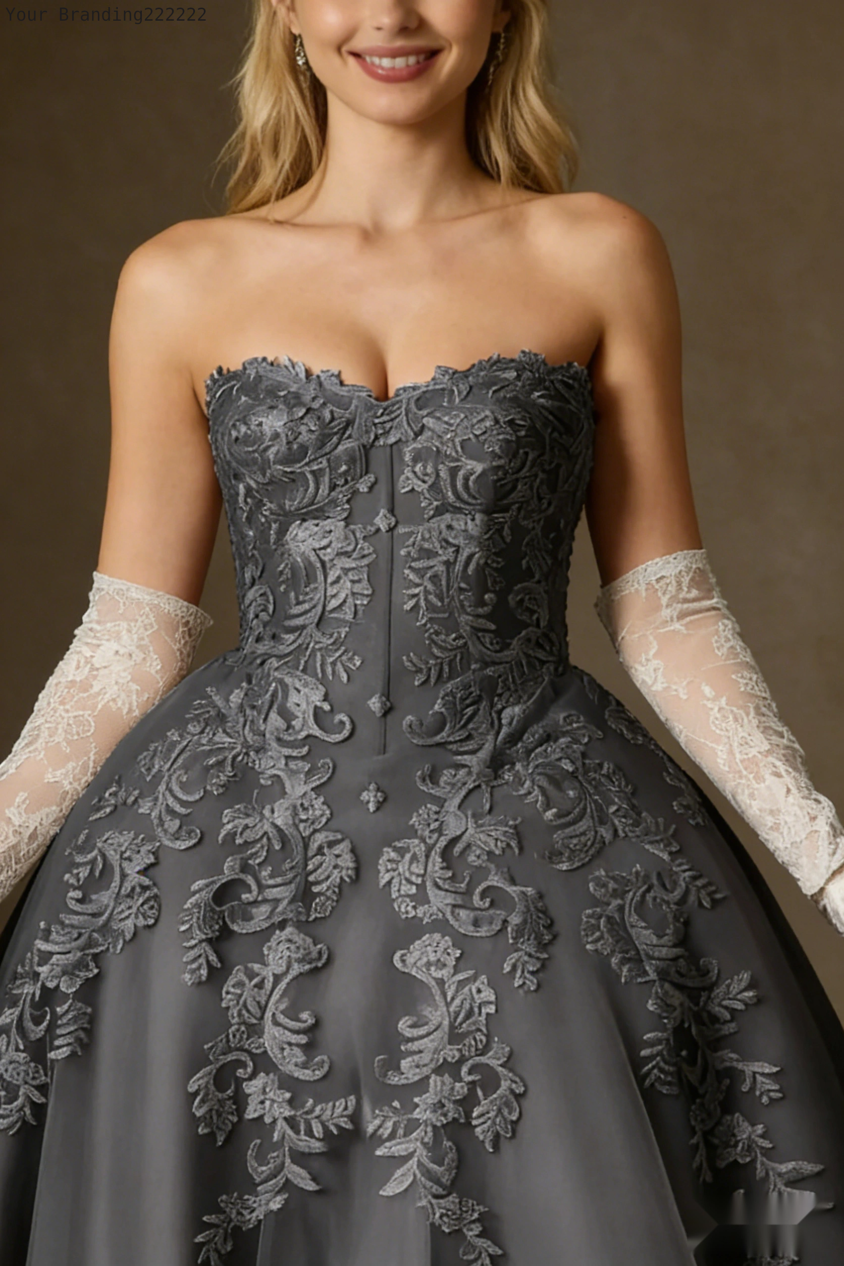 Long Sleeve Sweatshirt with letter