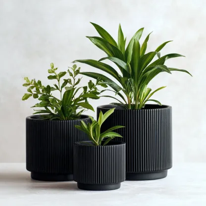 Pots-céramique-29x29x26cm - 24x24x22cm - 18x18x16cm-noir-design moderne-Styleero