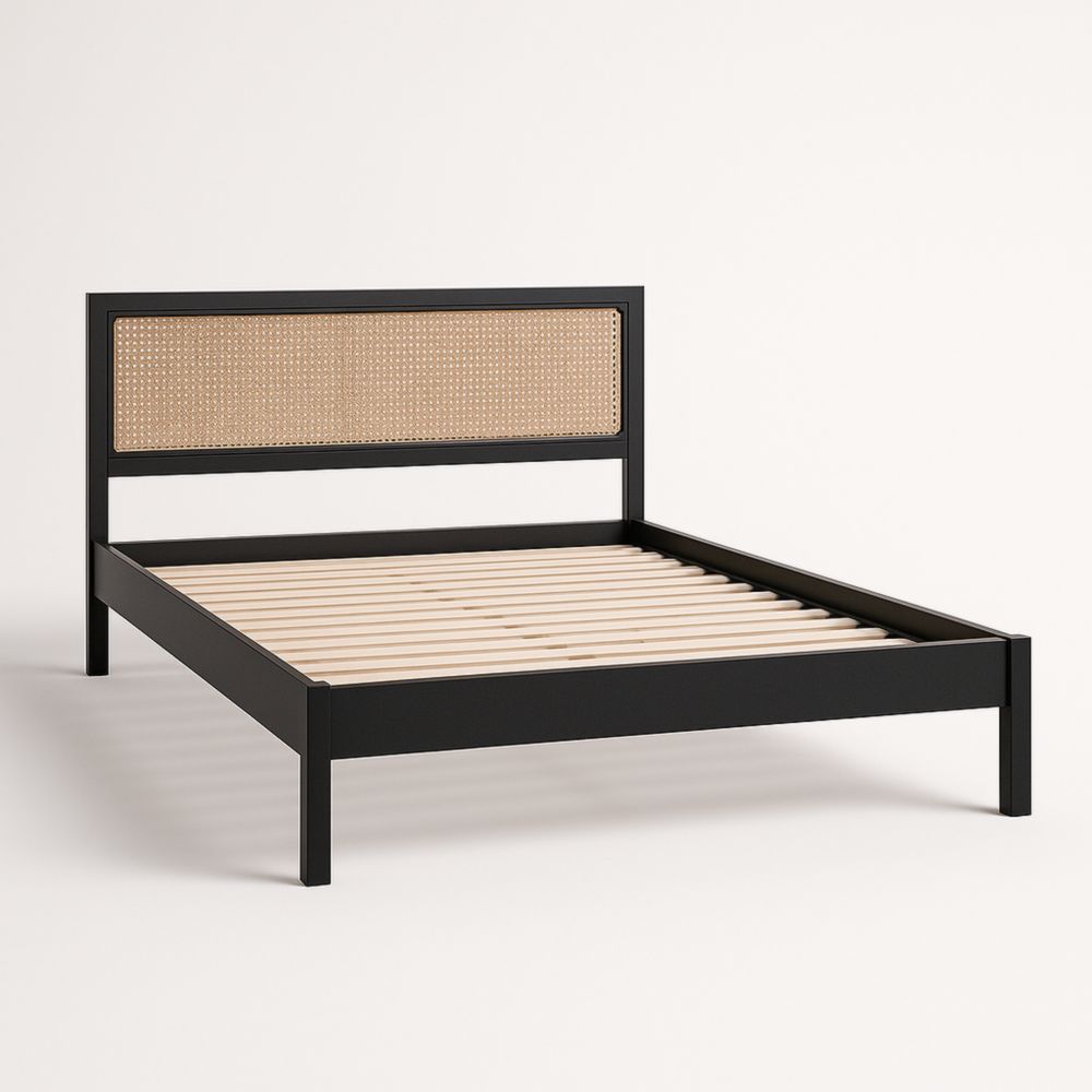 Letto matrimoniale in metallo nero con testiera in rattan