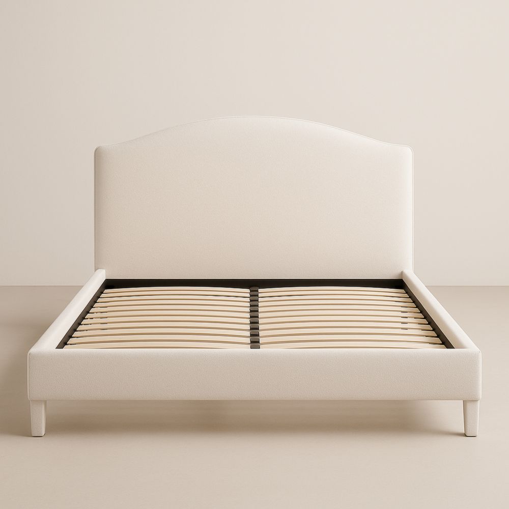 Letto matrimoniale in tessuto beige con testiera imbottita