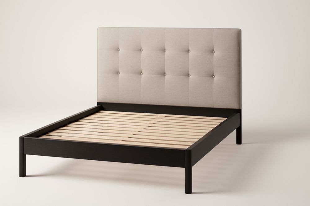 Letto matrimoniale con struttura in legno massello e testiera imbottita in tessuto beige 200x160x100 cm-Belonirta