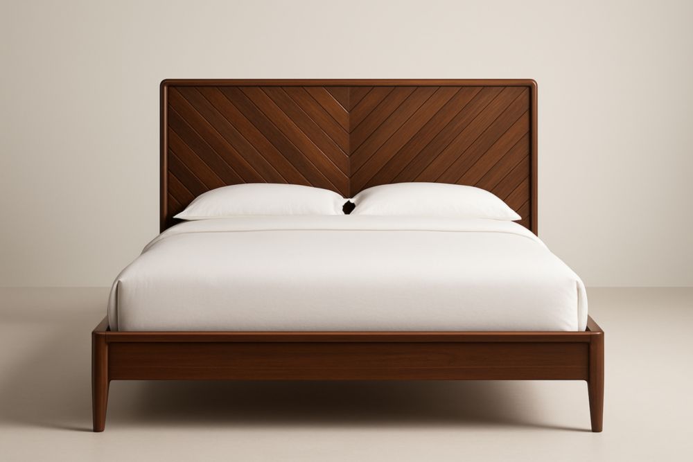 Letto matrimoniale in legno massello marrone-Belonirta