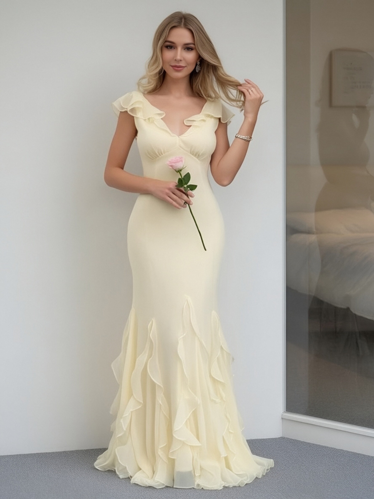 Chiffon Spaghetti Straps Ruffles Evening Dresses